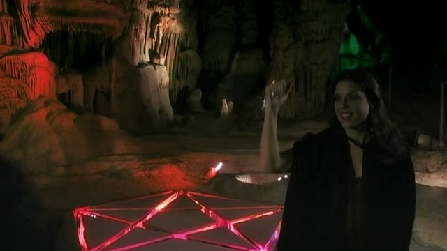 Скачать фильм 13-ая жертва / Witchcraft 13: Blood of the Chosen (DVDRip)-3 скриншот