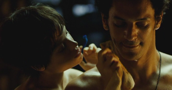 Скачать фильм Ларго Винч: Начало / Largo Winch (DVDRip)-1 скриншот