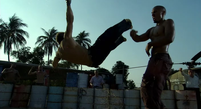 Скачать фильм Бангкокский адреналин / Bangkok Adrenaline (DVDRip)-2 скриншот